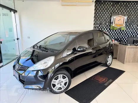Honda FIT 1.4 DX 16V 4 portas