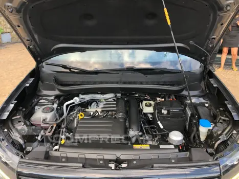 T-Cross 1.4 250 Tsi Total Flex Highline Automático