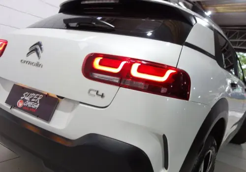 C4 CACTUS - 1.6 THP SHINE PACK EAT6