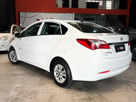 HB20S - 1.0 COMFORT PLUS 12V 4P MANUAL