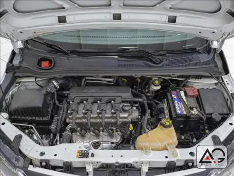 ONIX 1.4 MPFI LTZ 8V