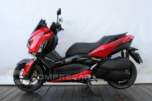 YAMAHA XMAX ABS