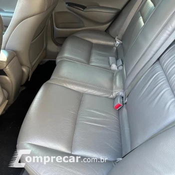 CIVIC 1.8 LXL 16V