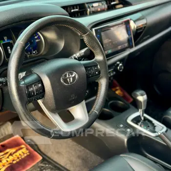 Hilux CD SRV 4x4 2.8 TDI Diesel Automatico
