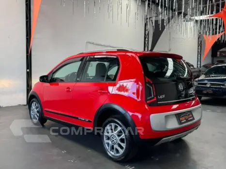 CROSS UP - 1.0 TSI 12V 4P MANUAL