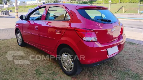 Onix 1.0 LT
