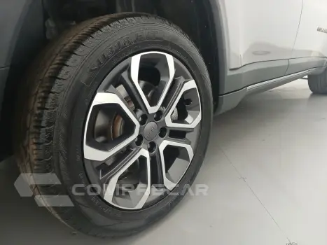 COMMANDER 1.3 T270 TURBO FLEX LIMITED AT6