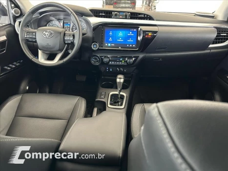 HILUX 2.8 D-4D TURBO DIESEL CD SRX PLUS 4X4 AUTOM