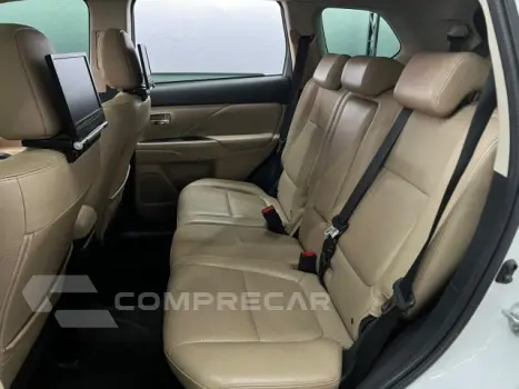 OUTLANDER - 3.0 GT 4X4 V6 24V 4P AUTOMÁTICO