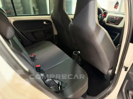 Cross UP 1.0 12V 4P TSI FLEX