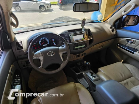 HILUX SW4 3.0 SRV 4X4 7 Lugares 16V Turbo Intercooler
